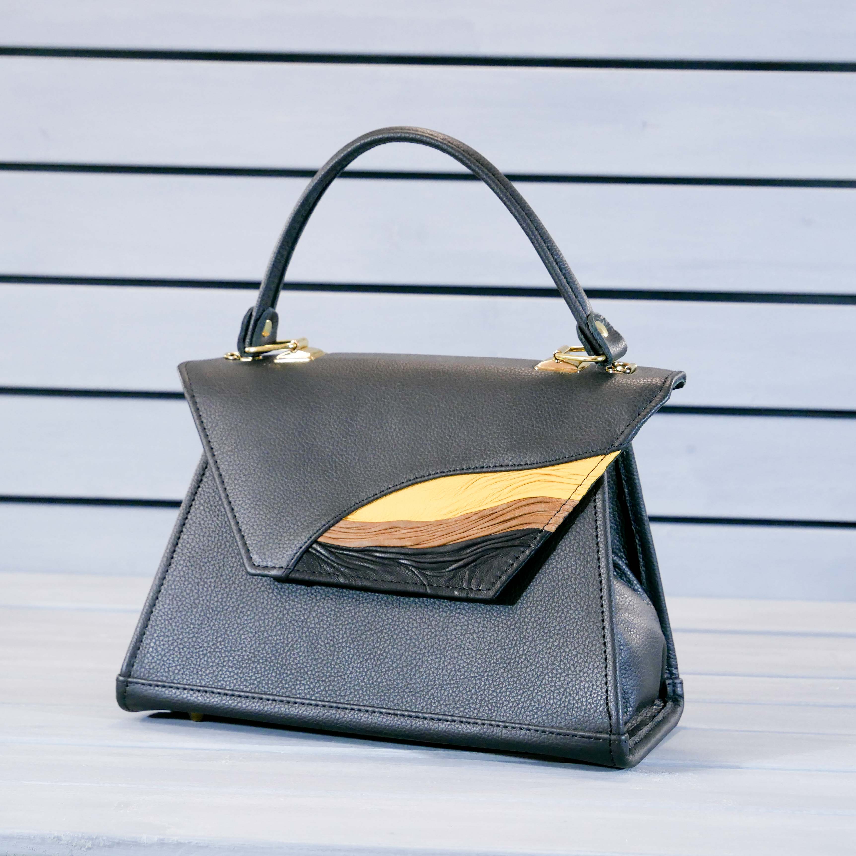 Kožená flap kabelka - Mia 