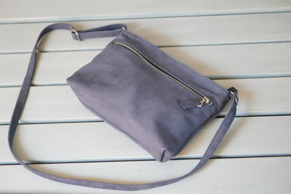 Anna - stylová kožená kabelka crossbody