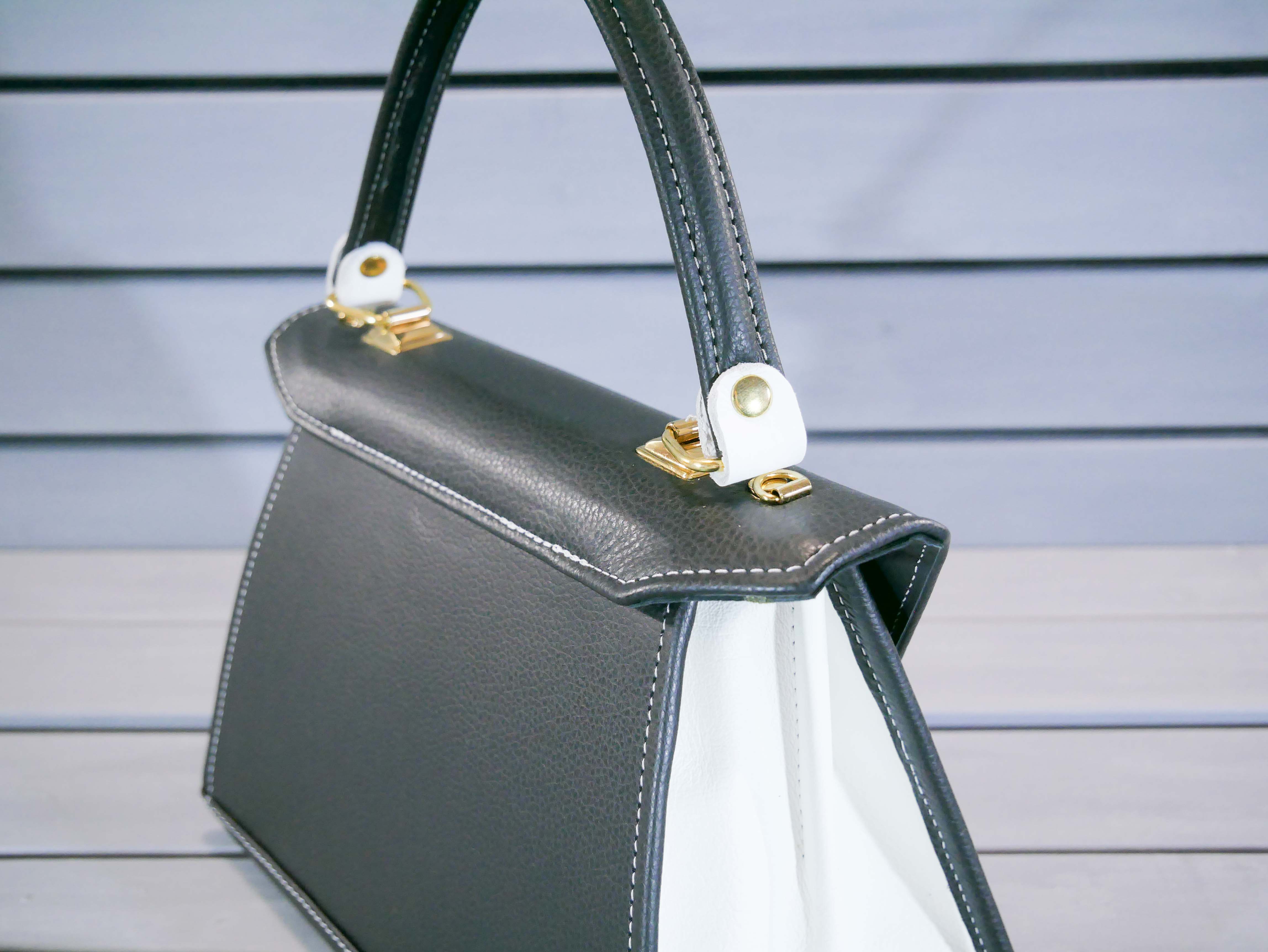 Kožená flap kabelka - Mia 