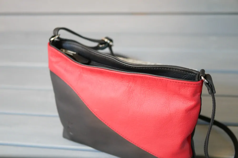 Anna - stylová kožená kabelka crossbody