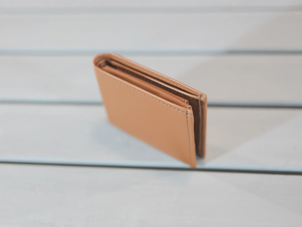 Kožená peněženka - Alex s výklopnou kapsou a RFID