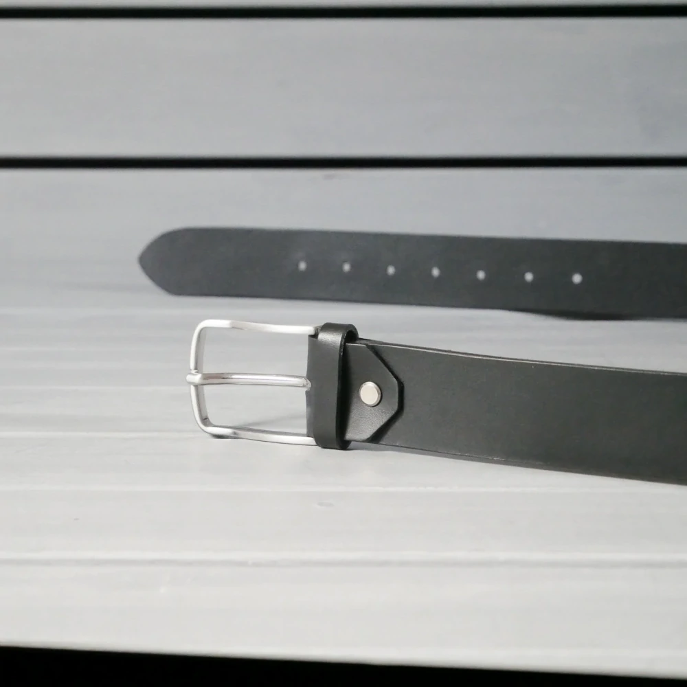 Kožený opasek - BM - černý