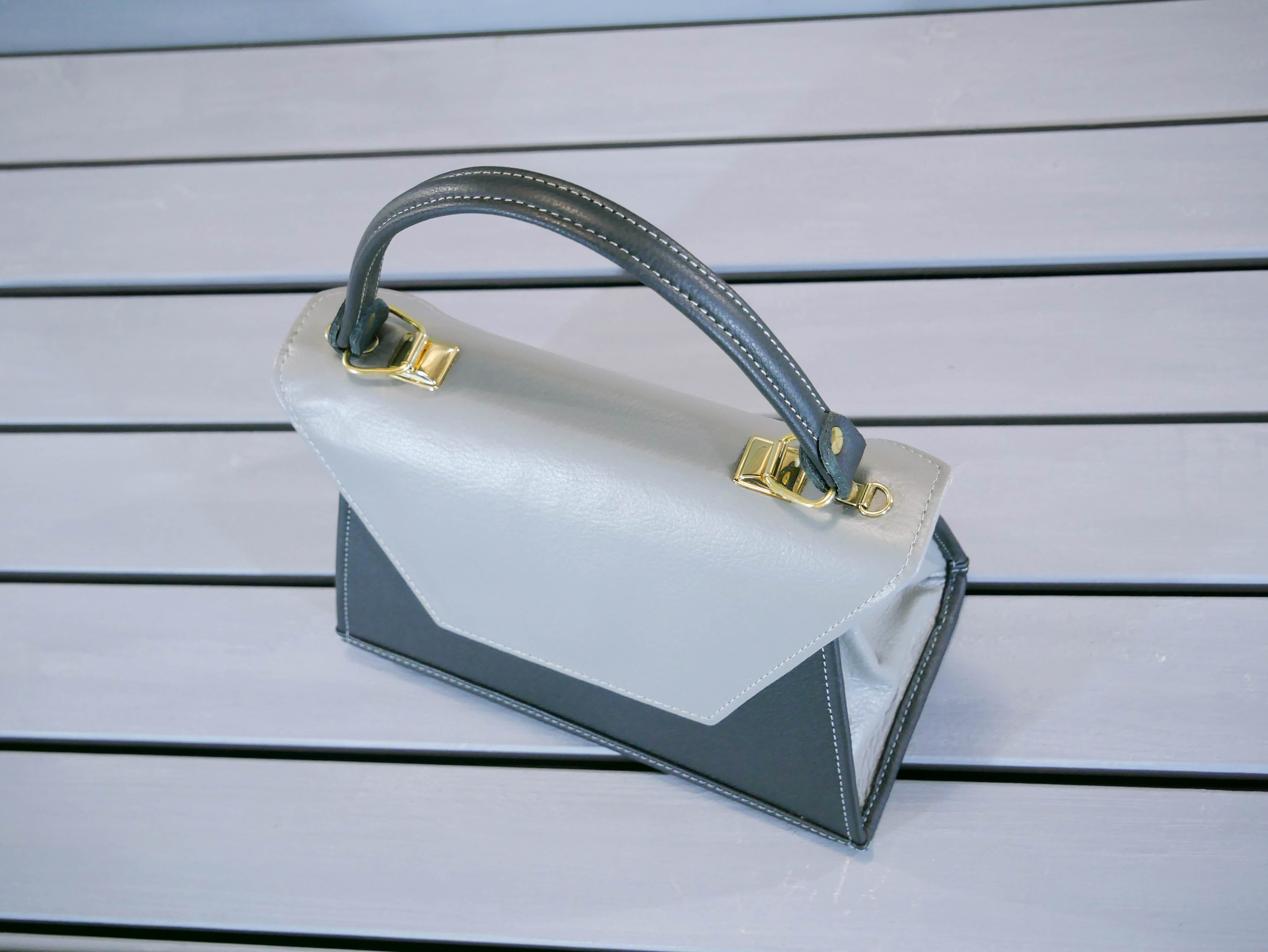 Kožená flap kabelka - Mia 