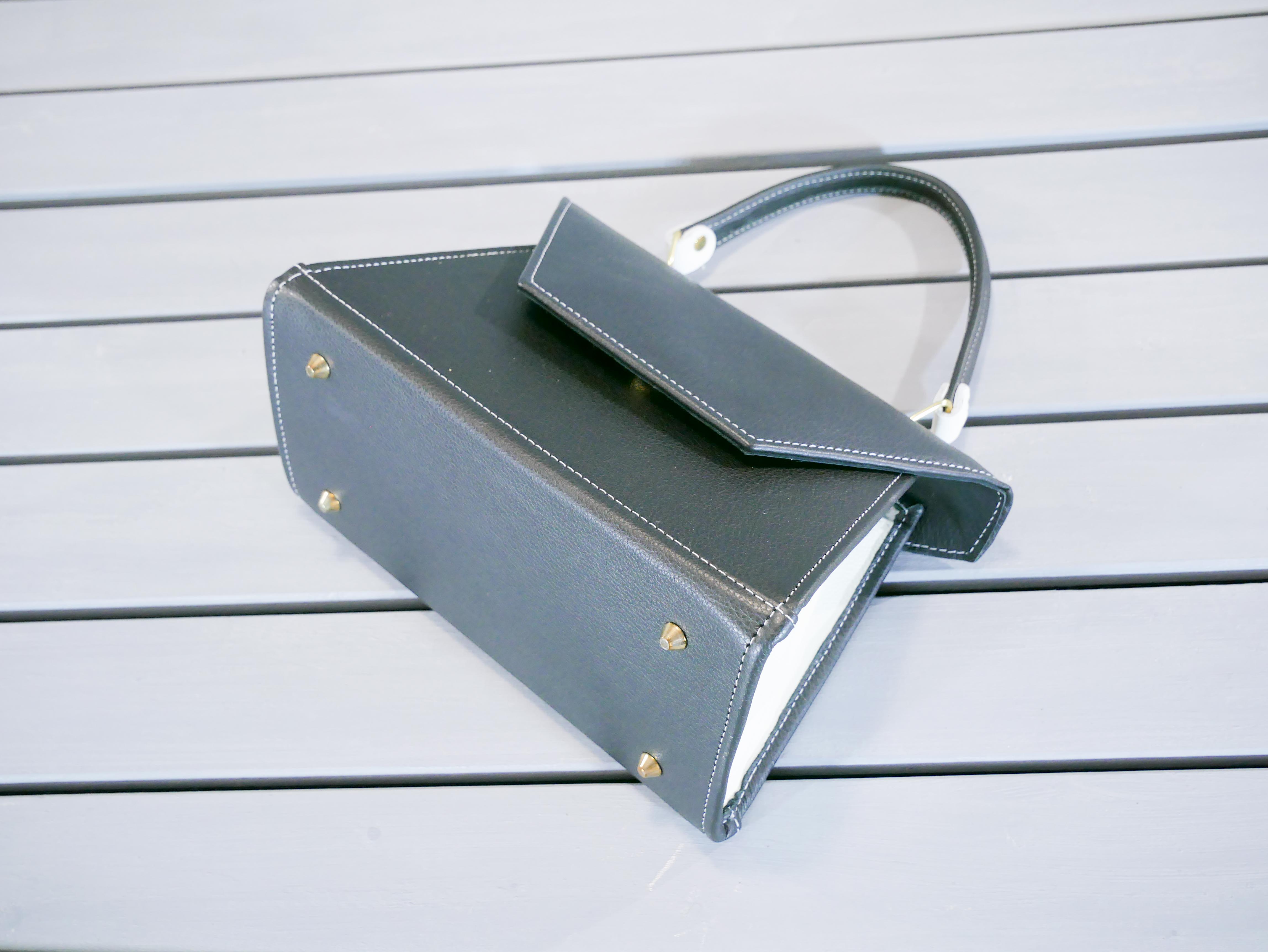 Kožená flap kabelka - Mia 