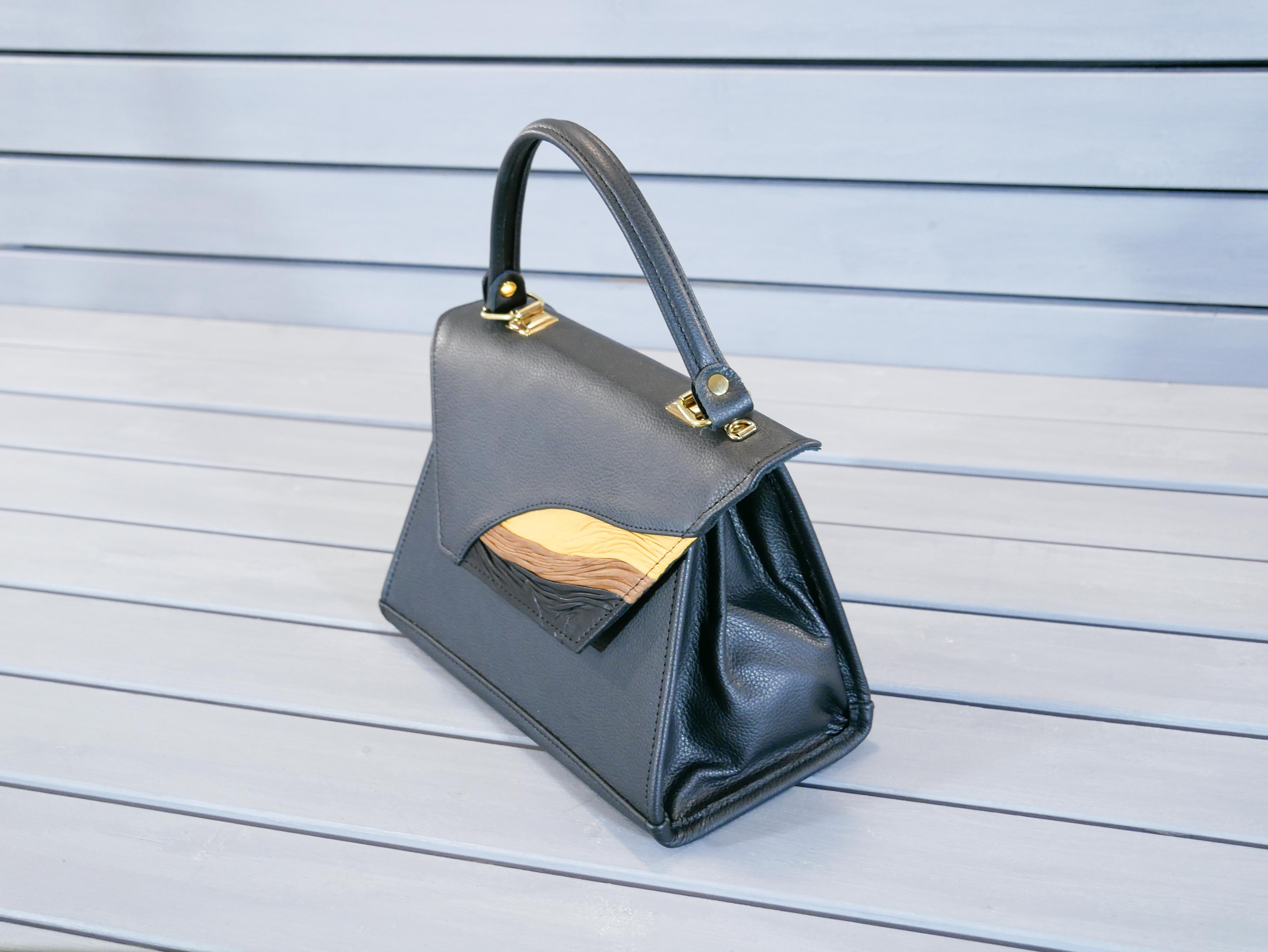 Kožená flap kabelka - Mia 