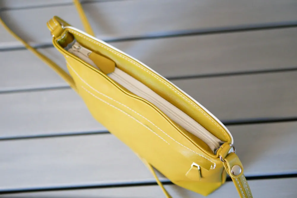 Anna - stylová kožená kabelka crossbody
