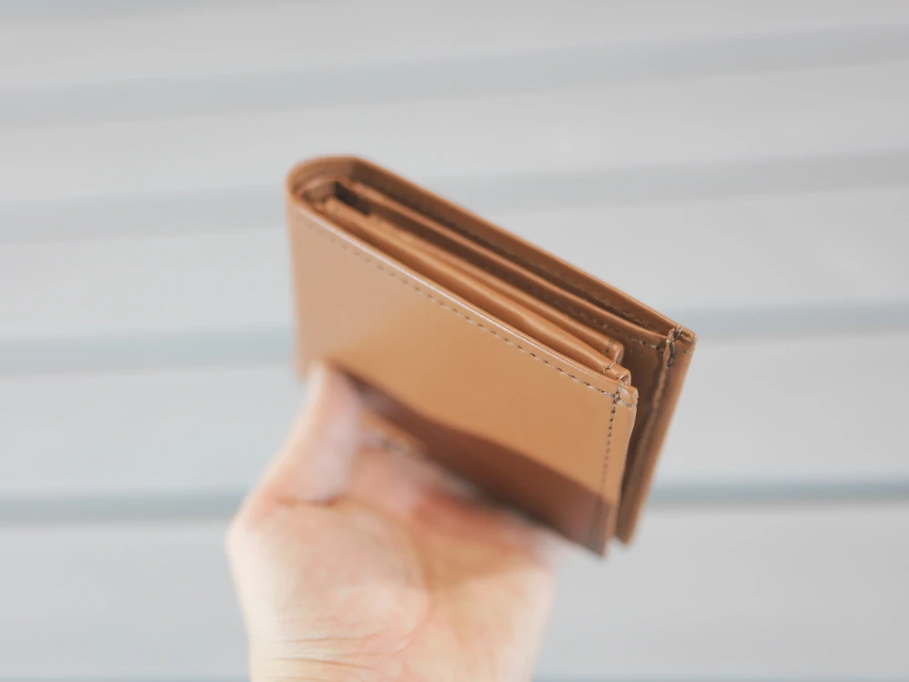Kožená peněženka - Alex s výklopnou kapsou a RFID