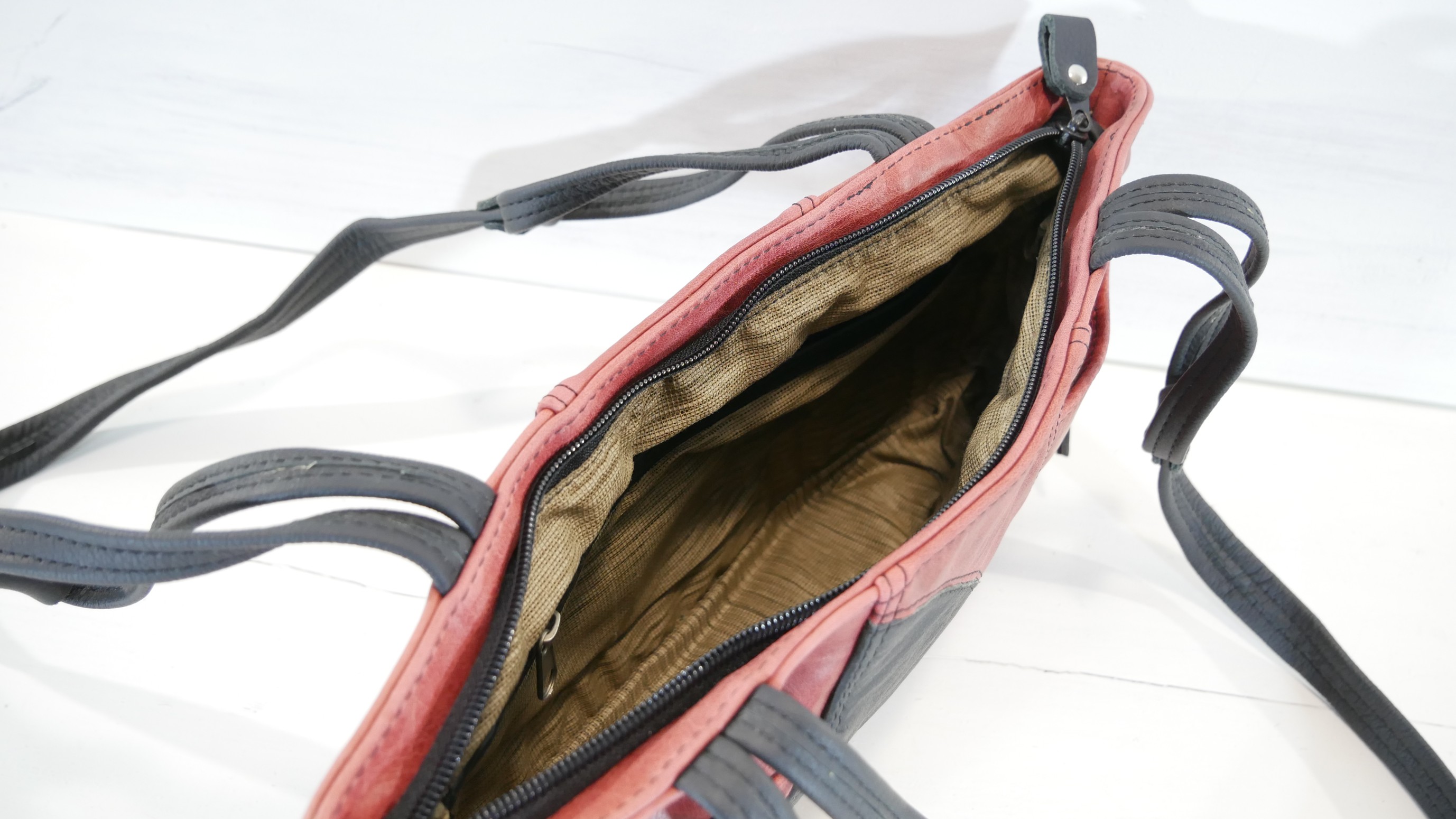 Kožená kabelka - Lodička