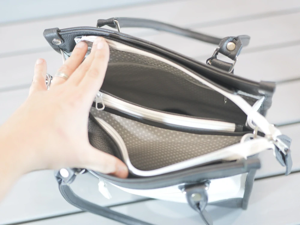 Kožená business kabelka - Rorita