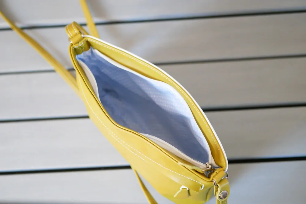 Anna - stylová kožená kabelka crossbody