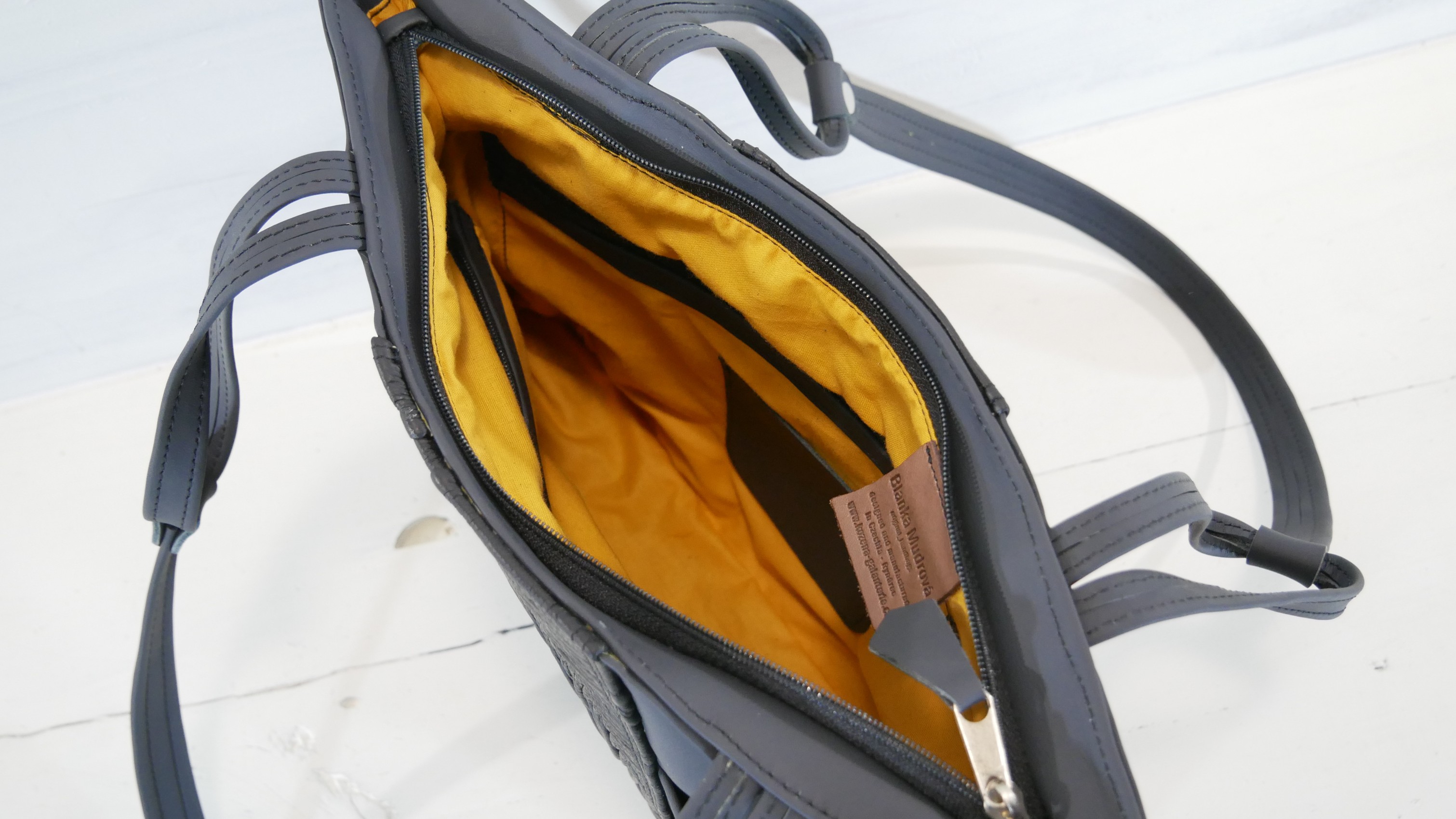 Kožená kabelka - Queen Mary 