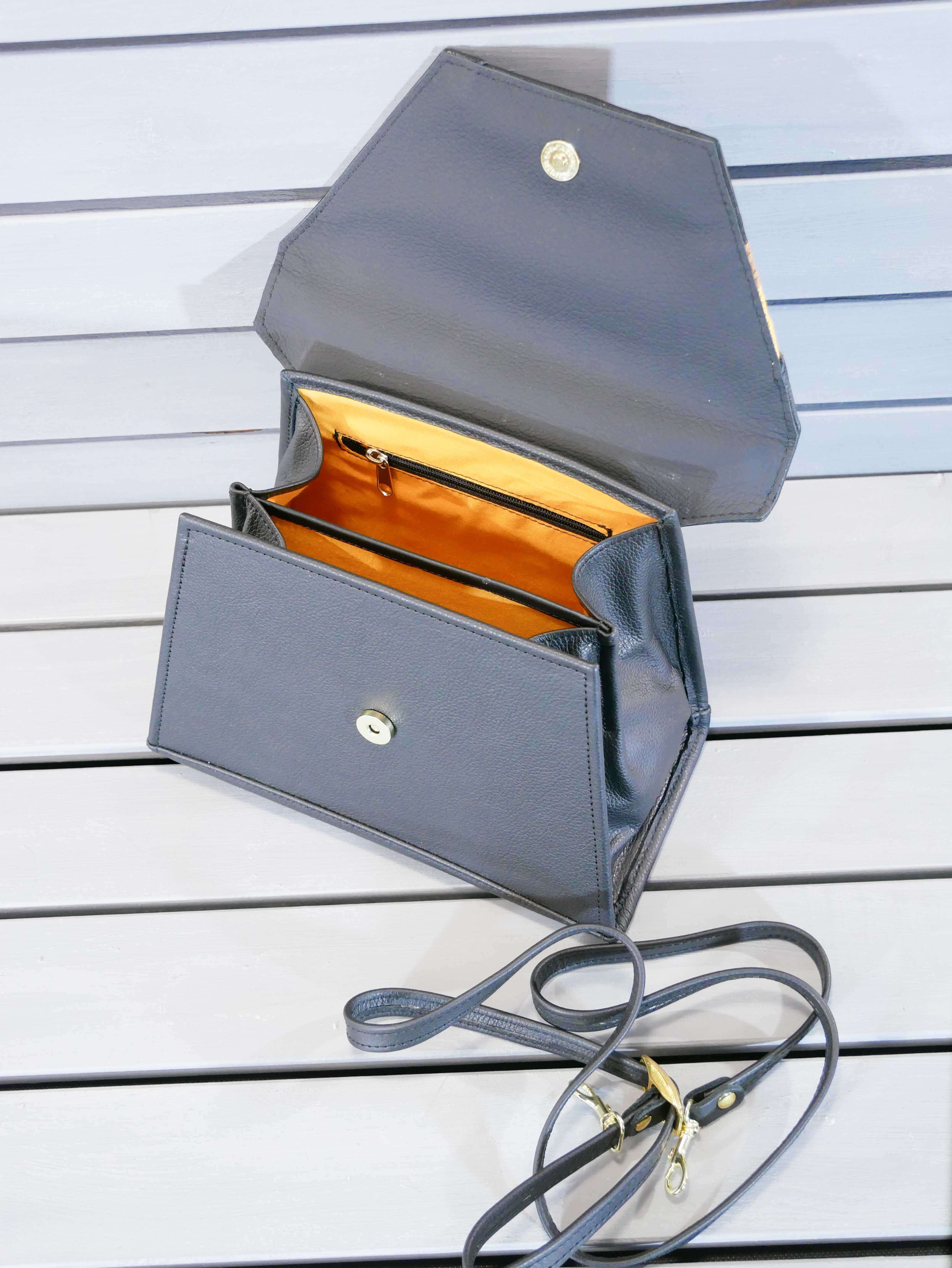 Kožená flap kabelka - Mia 