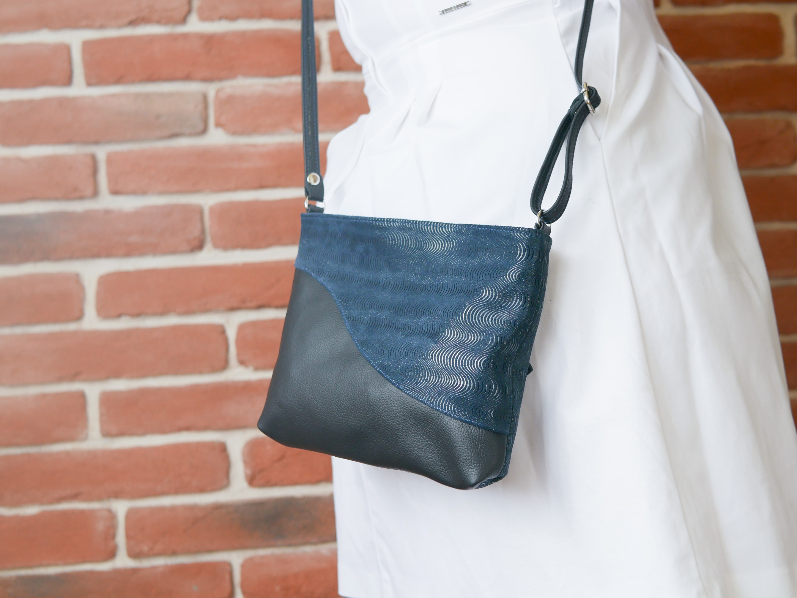 Anna - stylová kožená kabelka crossbody