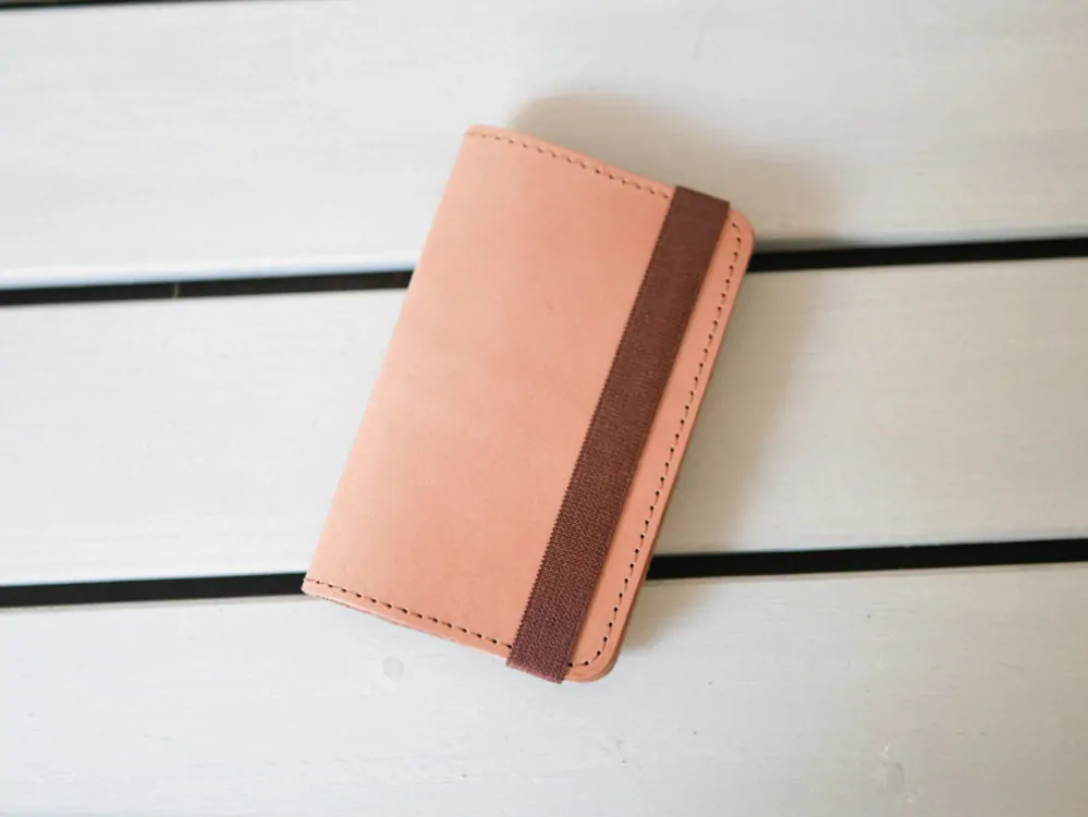 Myšlenkovníček - zápisníček do kapsy - odstín kakao - s ražbou kočičky