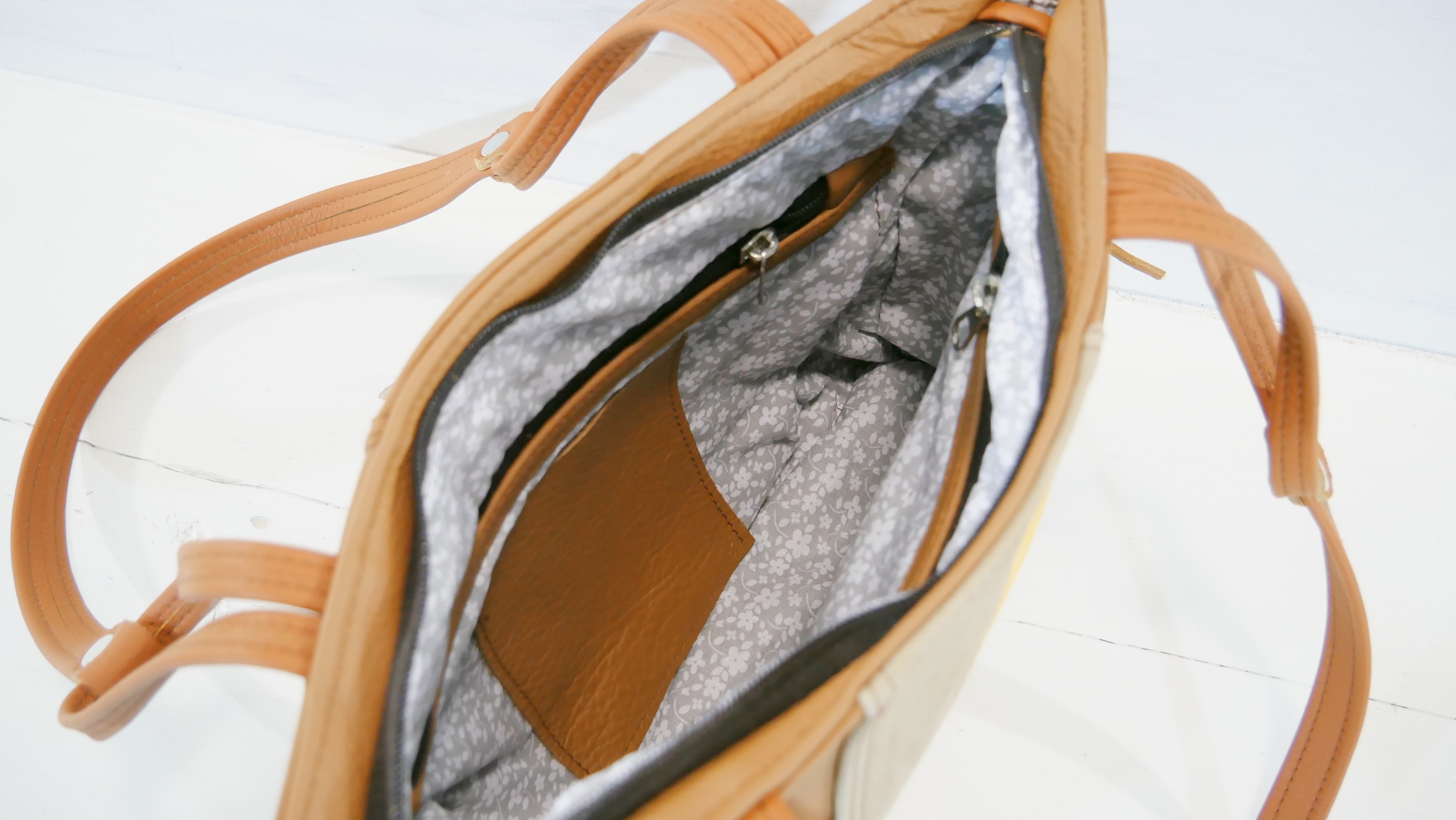 Kožená kabelka - Queen Mary letní