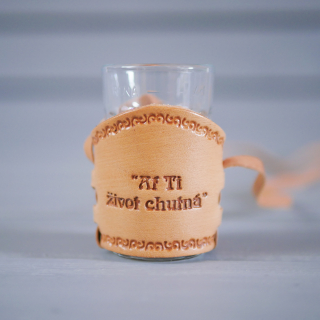 Odlivka (panák) na krk 4 cl - "Ať Ti život chutná"