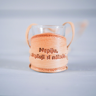 Odlivka (panák) na krk 2 cl - Nepiju, zlepšuji si náladu!