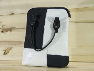 Kožená kabelka - Tristan